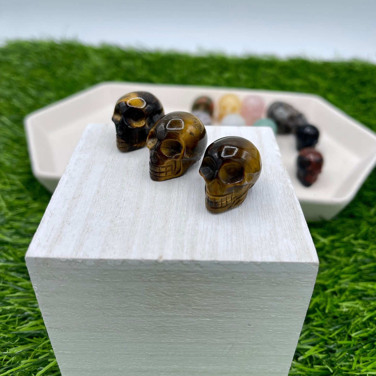 Mini Crystal Skull Carving