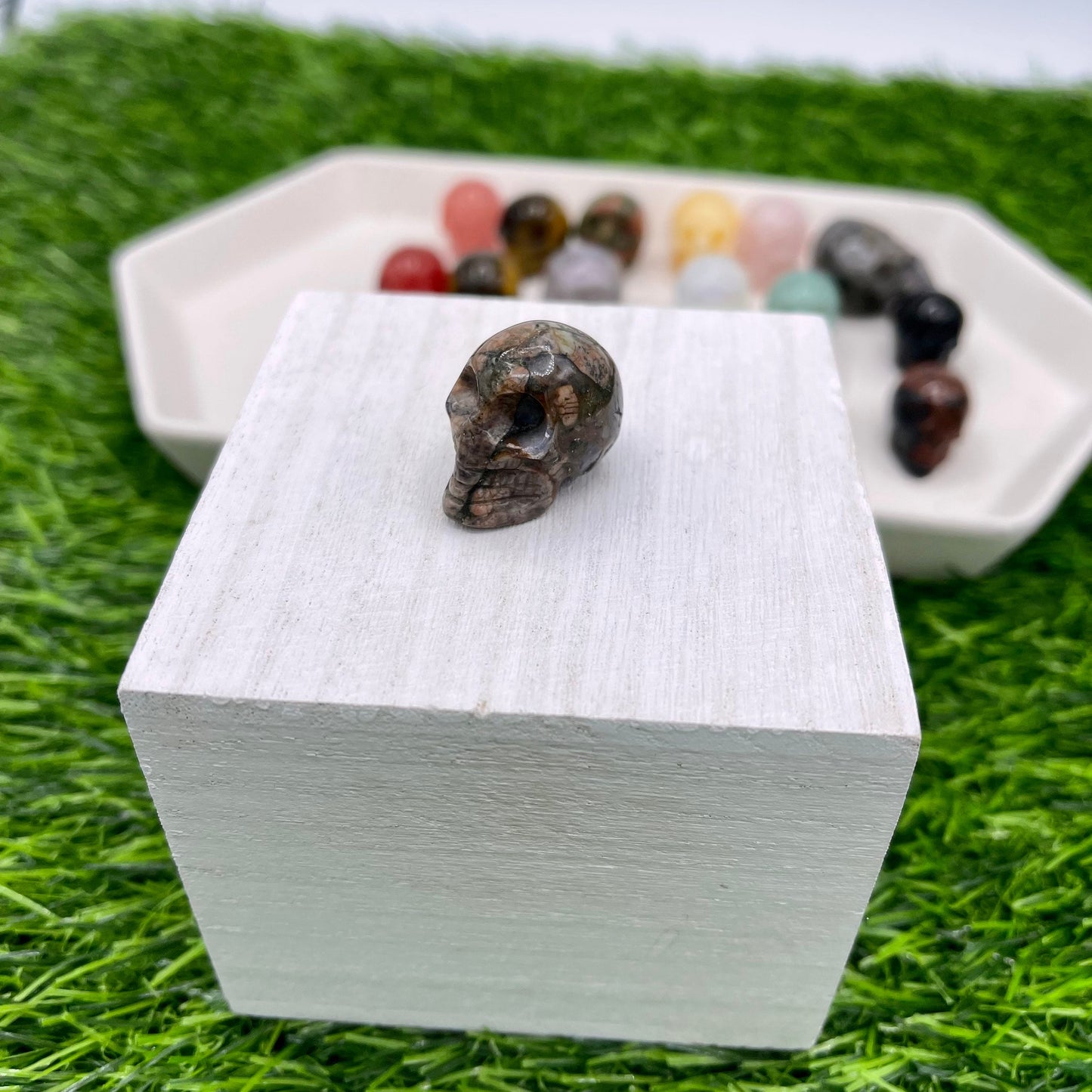 Mini Crystal Skull Carving
