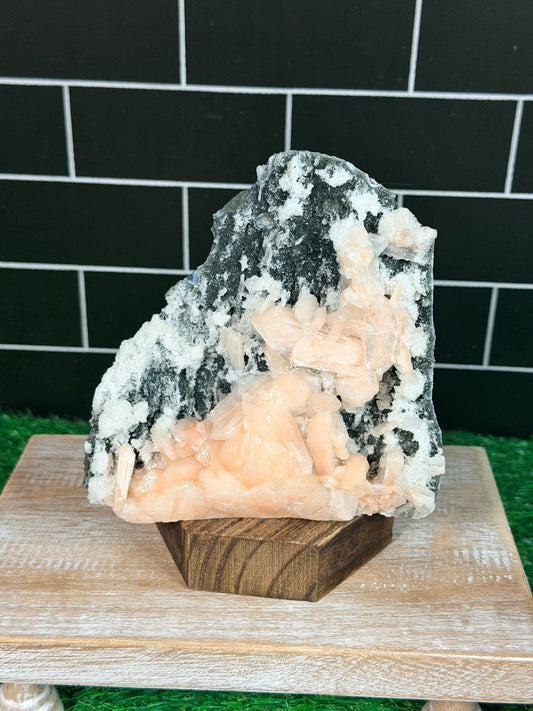 Black Chalcedony Peach Stilbite Prehnite